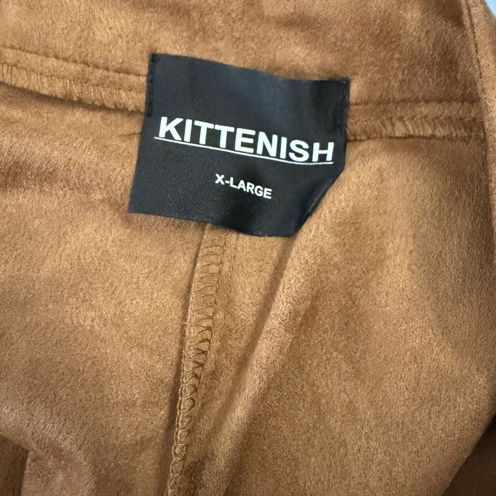 Kittenish Shakira Fringe Suede Shorts size XL - Picture 12 of 12